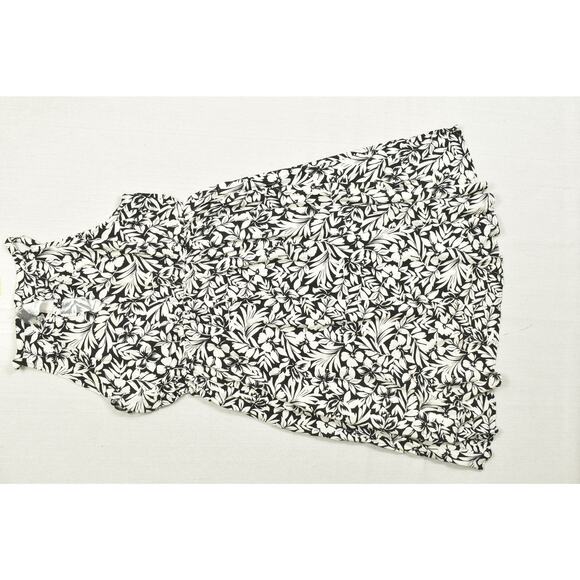 Torrid Women's Plus Size 2 Hi-Low Challis Halter Neck Dress Floral Viscose NWT - Picture 2 of 8